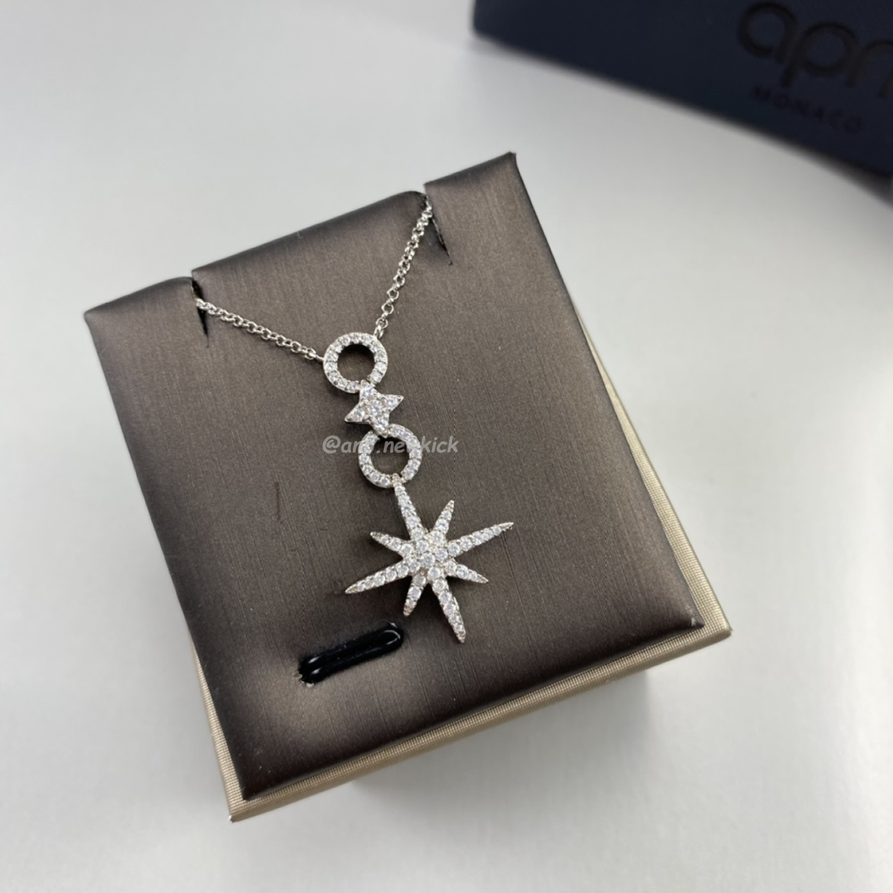 Apm Necklace (11) - www.newkick.vip